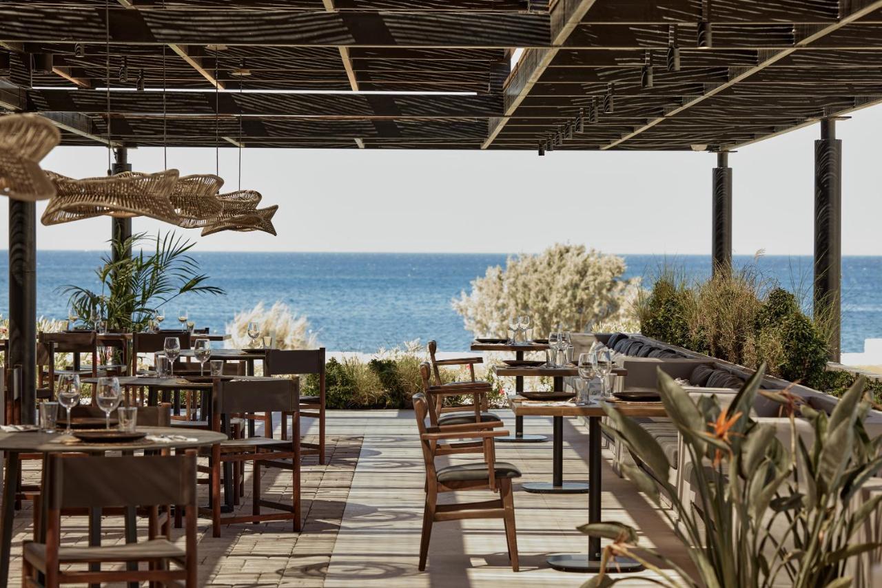 Elissa Adults-Only Lifestyle Beach Resort Kallithéa Exterior foto The restaurant at the Cape