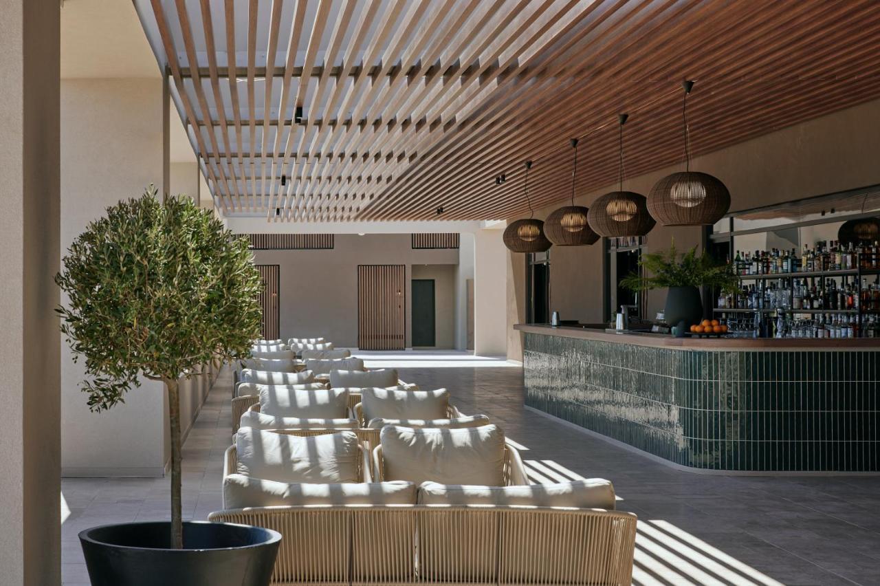 Elissa Adults-Only Lifestyle Beach Resort Kallithéa Exterior foto The bar at the hotel